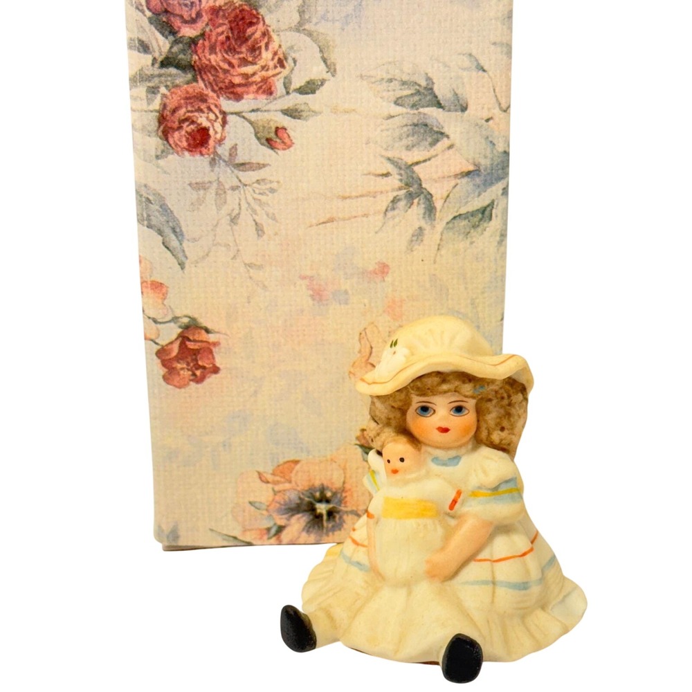 Vintage Roman Inc RO Taiwan Bisque Porcelain Girl with Doll Figurine 2.25"